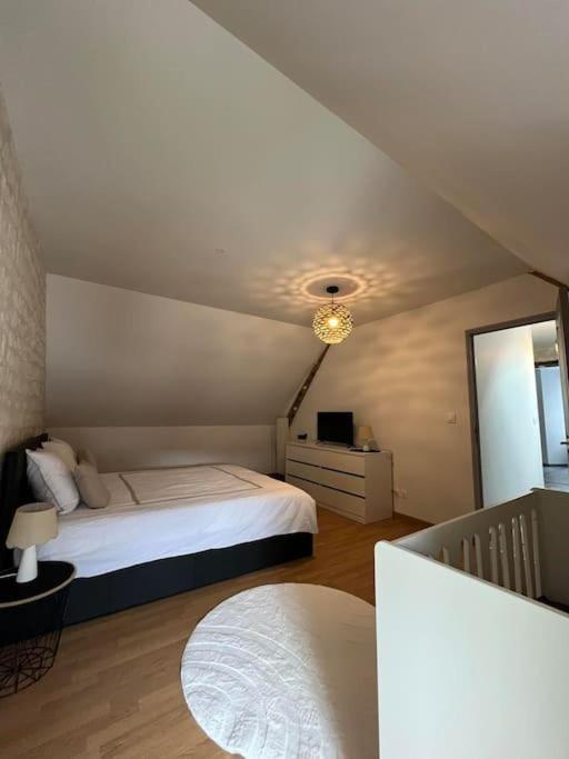 Charmante Maison De Bourg Cosy Acces Wifi Sepmes Eksteriør bilde